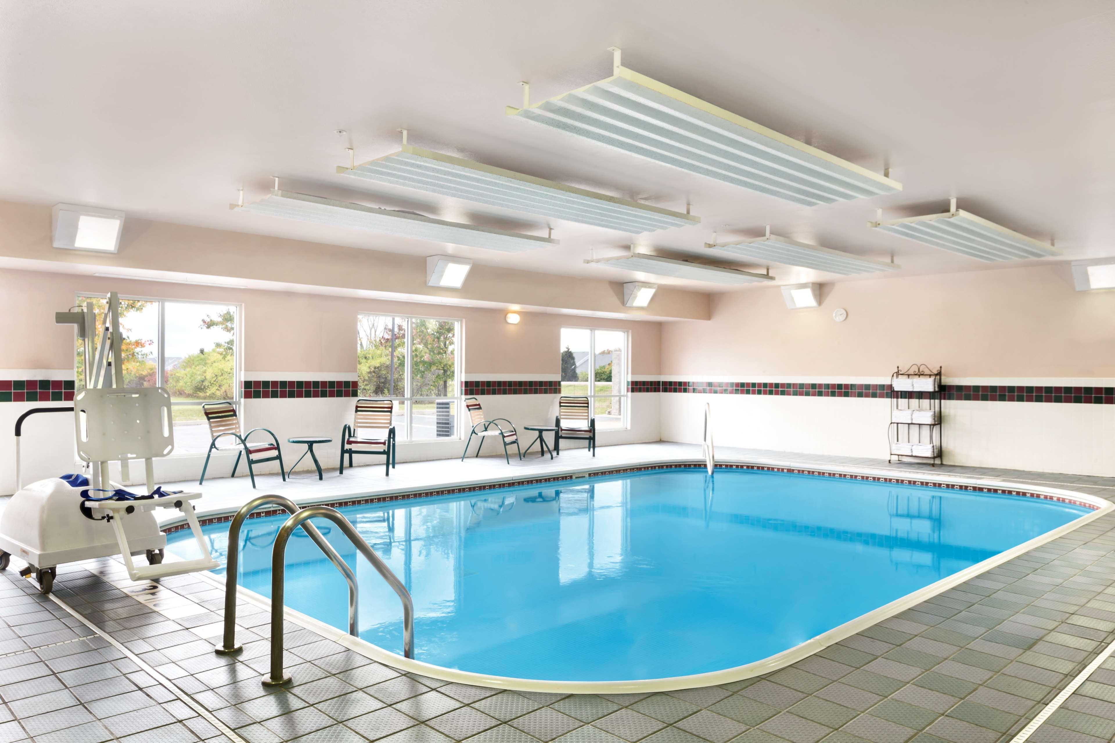 Country Inn & Suites By Radisson, Marion, Oh Exteriér fotografie